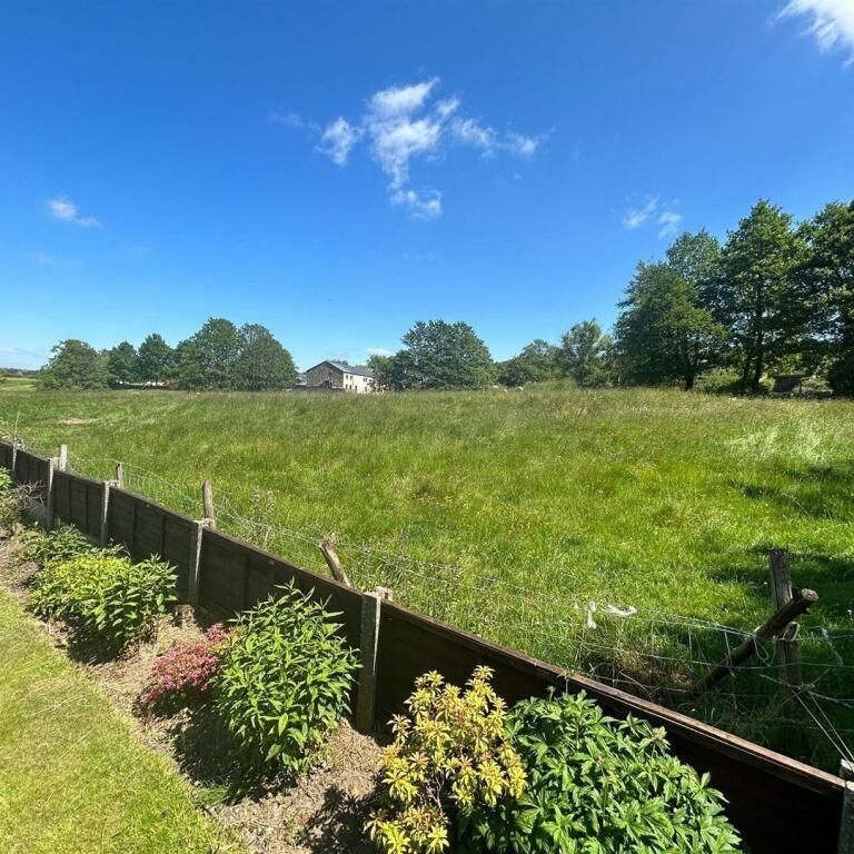 3 Bedroom Bungalow on Whalley Road, Blackburn - Photo 1