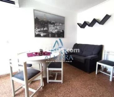 Piso en alquiler en Centro - Photo 3