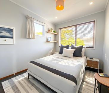 3 Bedrooms on Terra Nova St - Photo 2