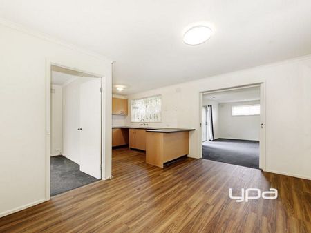 Perfect Family Home - Photo 5