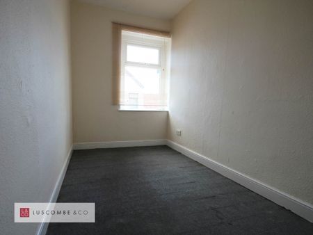 Gordon Street - Photo 3