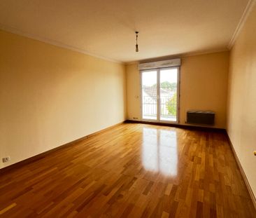 Apartment - Photo 2