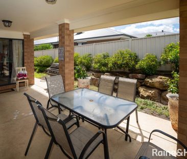 LARGE LUXURY FAMILY HOME - Photo 3