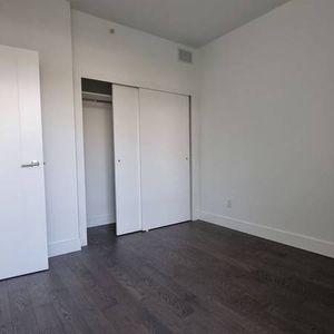 ++Pets Allowed++ ONE Water Street - Spacious 1 Bedroom - - Photo 2