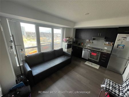 For Lease - 255 Village Green Square Unit# 1008, Toronto, Ontario - Photo 4