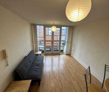 1 bedroom apartment to rent - Photo 2