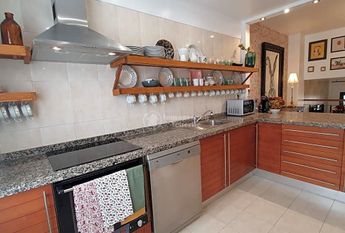 Se alquila en el Palm Mar adosado de lujo con 3 dormitorios