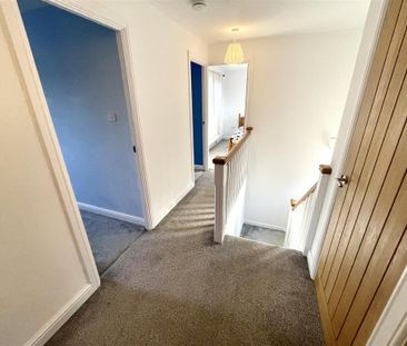 4 bedroom property to rent - Photo 2