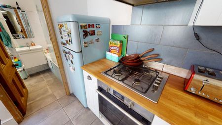 1 bedroom flat to rent - Photo 2