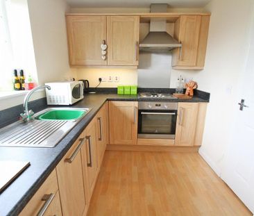 2 bedroom apartment to rent - Photo 2