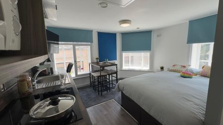 1 bedroom apartment to rent - Photo 4