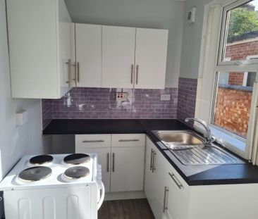 2 bedroom House To Rent - Photo 1