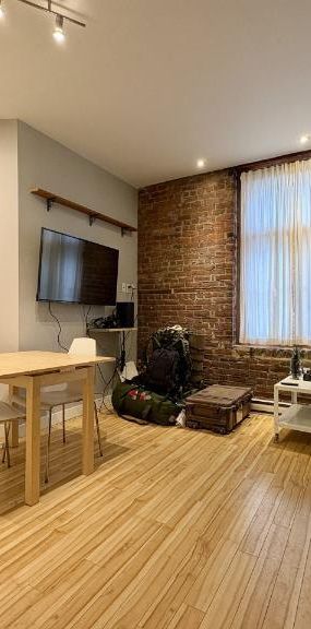 Loft entièrement meublé à louer Vieux-Québec juillet 2026 - Photo 1