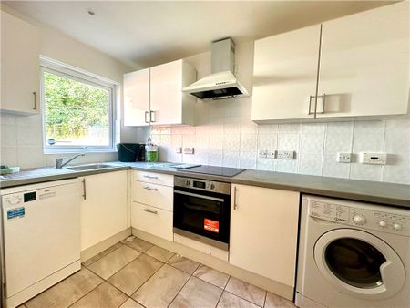 Wych Hill Park, Woking, Surrey, GU22 0HE - Photo 3