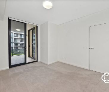 338/21 Marine Parade, 2127, Wentworth Point Nsw - Photo 4