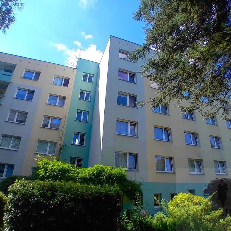 Przestronna kawalerka na os. Arkońskim - Zdjęcie 1