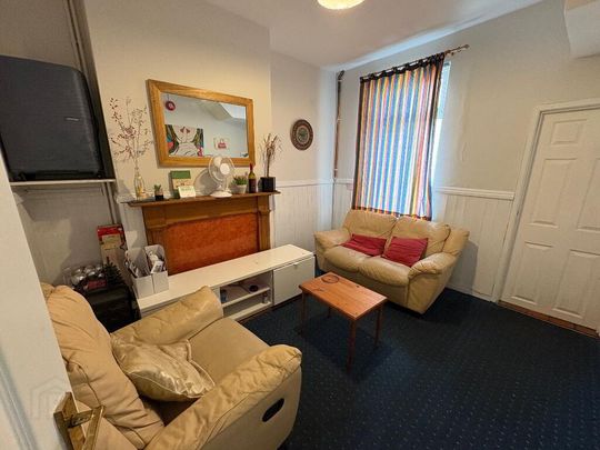 132 Dunluce Avenue, Lisburn Road, Belfast, BT9 7AZ - Photo 1
