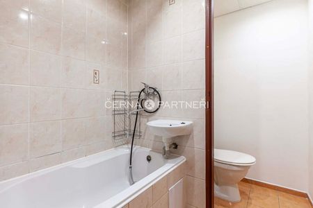 Pronájem bytu 1+1 36 m² - Fotografie 5
