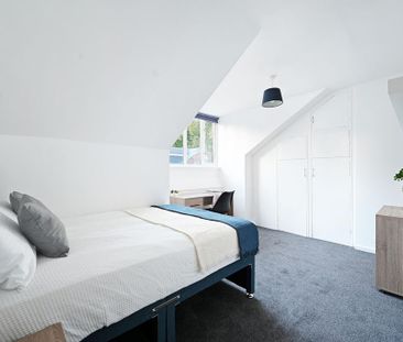 2 bedroom flat to rent - Photo 3