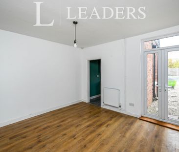 3 bedroom house to rent Leyton Avenue, Sutton-in-Ashfield, NG17 - Photo 3
