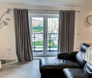 Bracknell - Photo 2