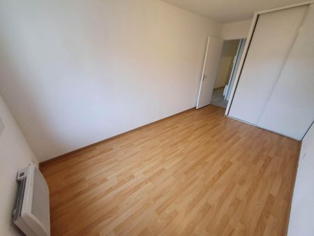 Location Appartement 2 pièces 45m² CLERMONT FERRAND 63000 - Photo 5