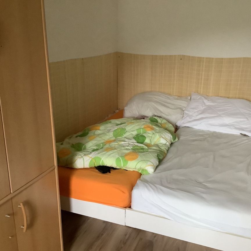 Pronájem bytu 2+1 • 61 m² bez realitkyDolní Loučky - Dolní Loučky, Jihomoravský kraj - Fotografie 1