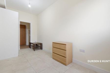 1 bedroom semi-detached house to rent - Photo 4