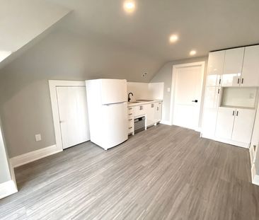 $1,325 / 1 br / 1 ba / 400 sqft Unit 3 - 953 Montclair Ave, Hamilton - Photo 1