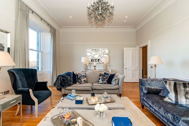 10/2 Forres Street - Photo 1