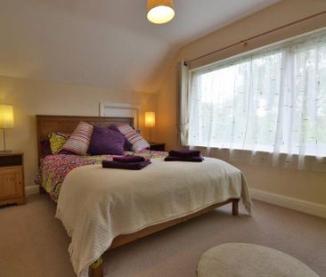 4 bedroom detached house to rent - Photo 4