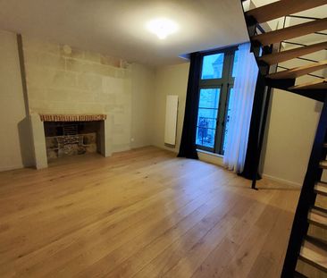Appartement type 3 en duplex - TOURS CENTRE - Photo 1