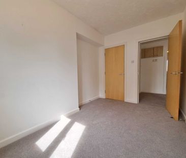 Neptune Square, Ipswich - Photo 6