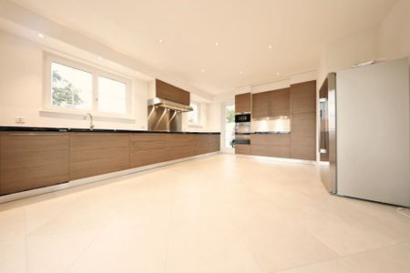 Beautiful villa 7,5 p / 5 bedrooms / 4 bathrooms / Terrace with garden - Foto 3