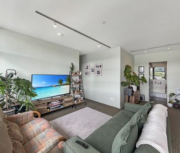 ***Welcome to apartment E305 in Revolucion Apartments*** - Photo 5