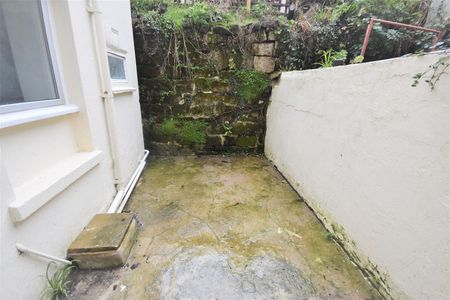 De Cham Road, St. Leonards-On-Sea, TN37 6JP - Photo 4