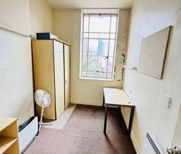 CITY CENTRE 3 BEDROOMS - Photo 5