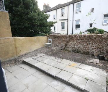 1 bedroom maisonette to rent - Photo 5