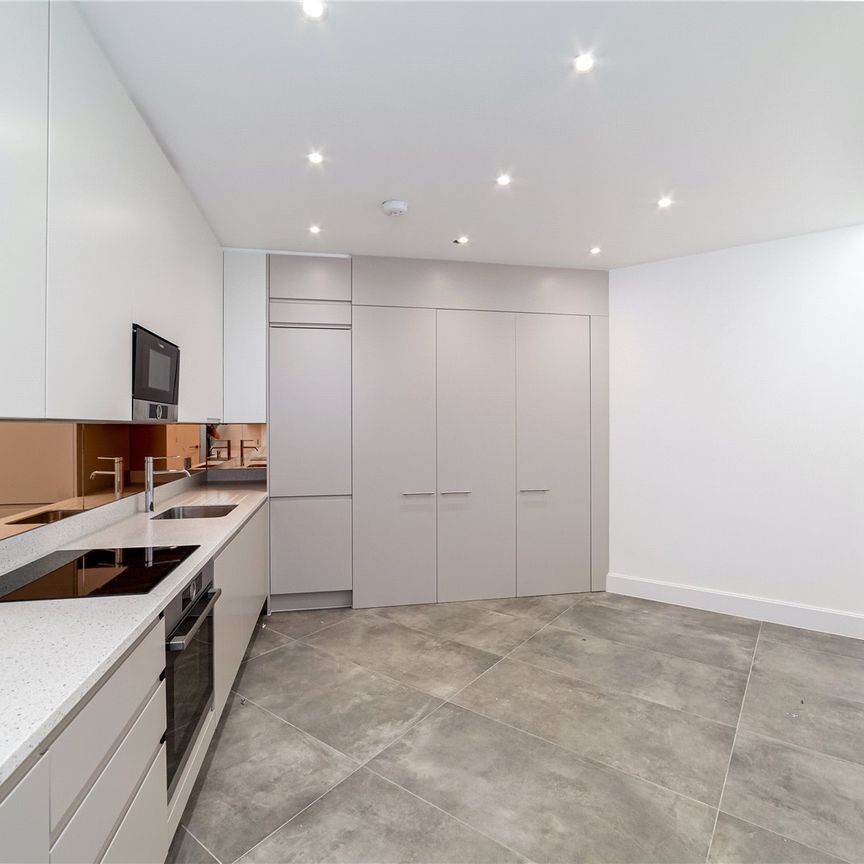 Penrose Mews, London, SW6, London - Photo 1
