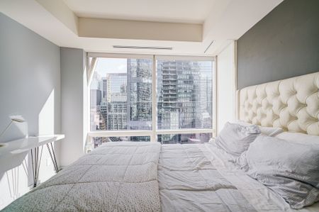 For Lease - 180 University Avenue Unit# 1804, Toronto, Ontario - Photo 2