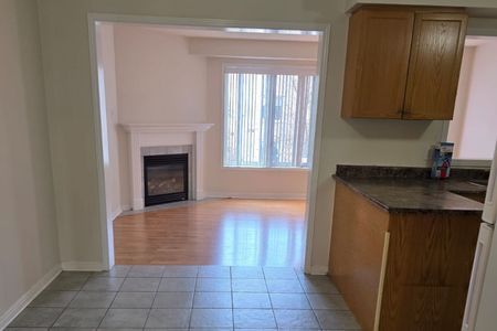 For Lease - 161 Sassafras Circle Unit# Upper, Vaughan, Ontario - Photo 5