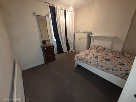 2 Bed Terraced House, Welford Road, LE2 - Photo 3