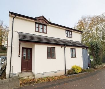 Cuthbert Close, Torquay, TQ1 - Photo 1