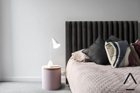 Spacious modern apartment in Yarra Bend! - Photo 2