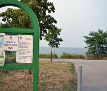 For Lease - 98 Shoreview Place Unit# 6, Hamilton, Ontario - Photo 2