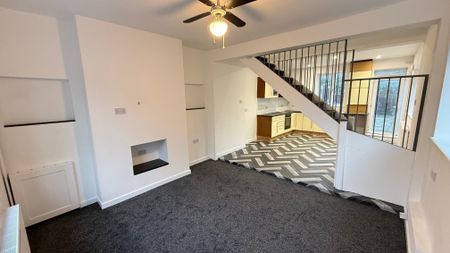 Schofield Street, Mexborough - Photo 2