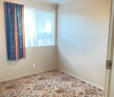 5 Bedrooms & 2 Bathrooms - Photo 6