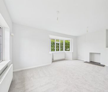 3 bedroom detached bungalow to rent - Photo 2