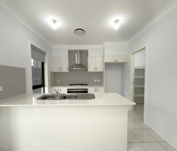 Perfectly Located Family Home Available Now! - Photo 4