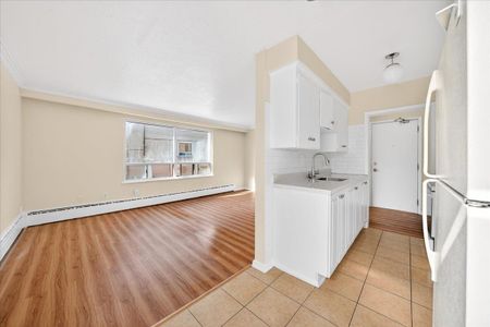 For Lease - 10 Wasdale Crescent Unit# 4, Toronto, Ontario - Photo 2